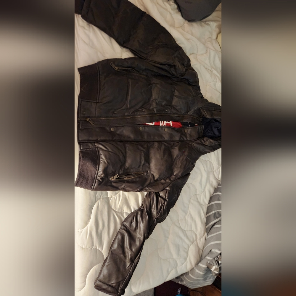 Tommy Hilfigure L mens jacket